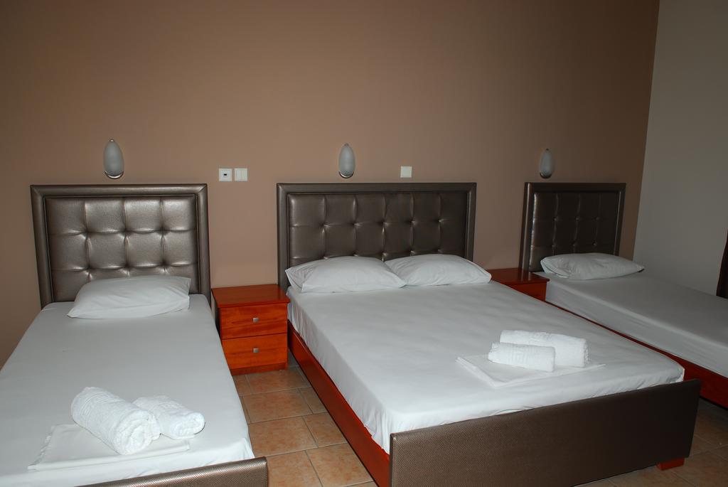 John & Eve Hotel Paralia Katerinis Bilik gambar